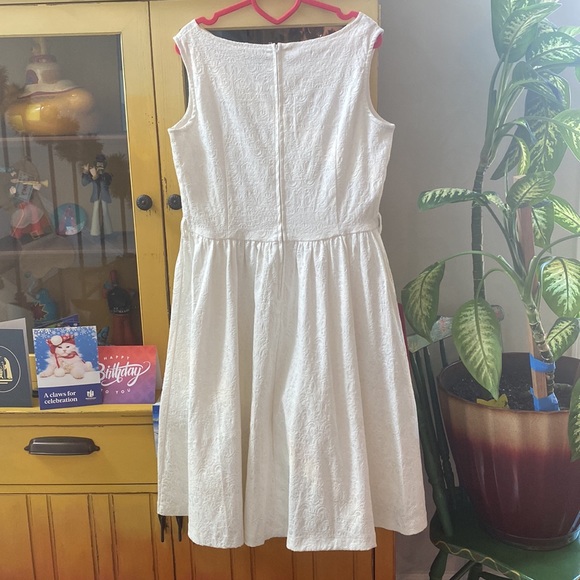 EUC Ivory Lindy Bop dress - Picture 2 of 3